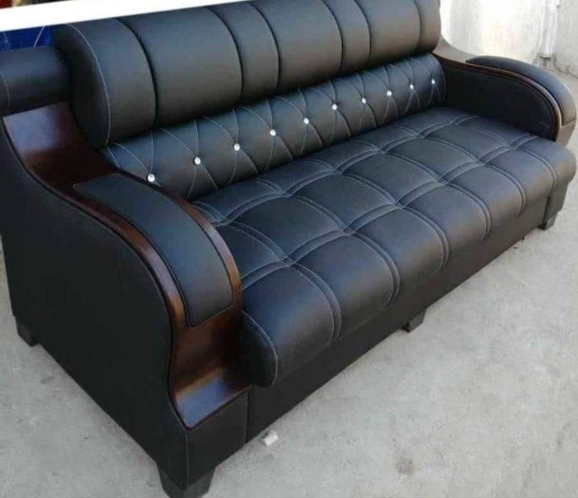 Sofa uploaded by business on 3/8/2022
