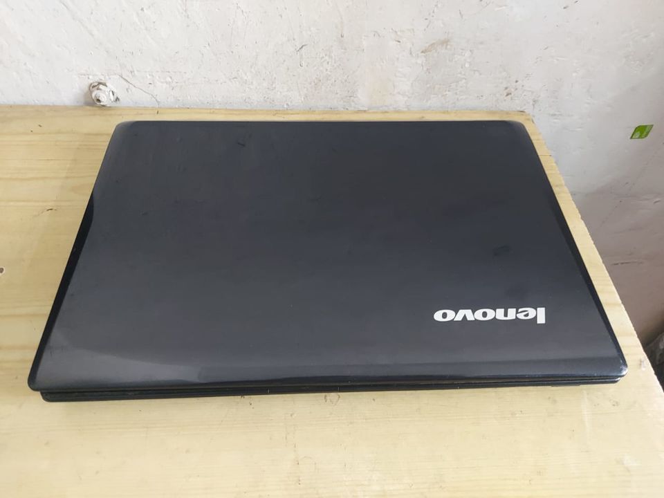 Post image *Lenovo ideapad G460*👉Ram 4Gb👉Harddisk 500gb👉Processor i3👉Generation 1st👉Screen Size 14.0" inch👉Wi-Fi/Camera👉Battery Back up Good👉A one Condition💥15,000💥