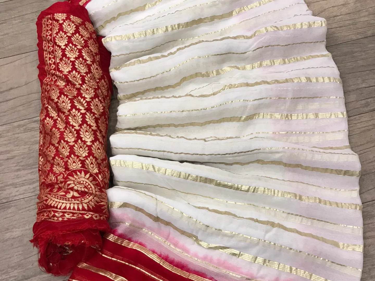 Post image Falguniya
pure jhorjt fabric with zari wives in saree havvy zari jeckt blouse
Price 1275/
#jaipursareecollection #jaipurbandhej #rajasthani_style #rajputisaree #jaipurbandhej #jaipurvastram #jaipursareecollection #designersarees #designwear #designerblouses #southindianweddings #southindianbride #indianwear #indianculture #indianwedding #indianfashion #indianbride