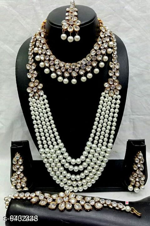 Shimmering Beautiful Jewellery Sets* uploaded by business on 3/11/2022