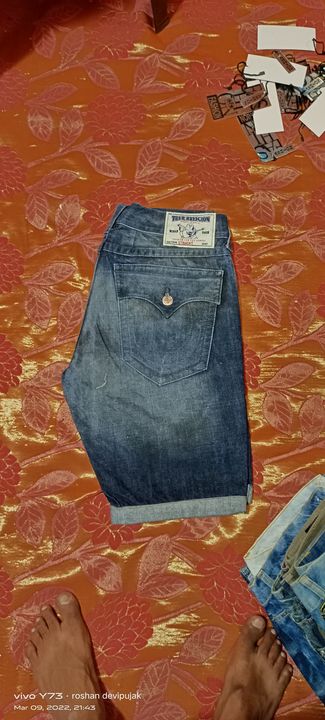 Post image Man's surplus denim shorts 🩳 Only wholesale.Rs 120