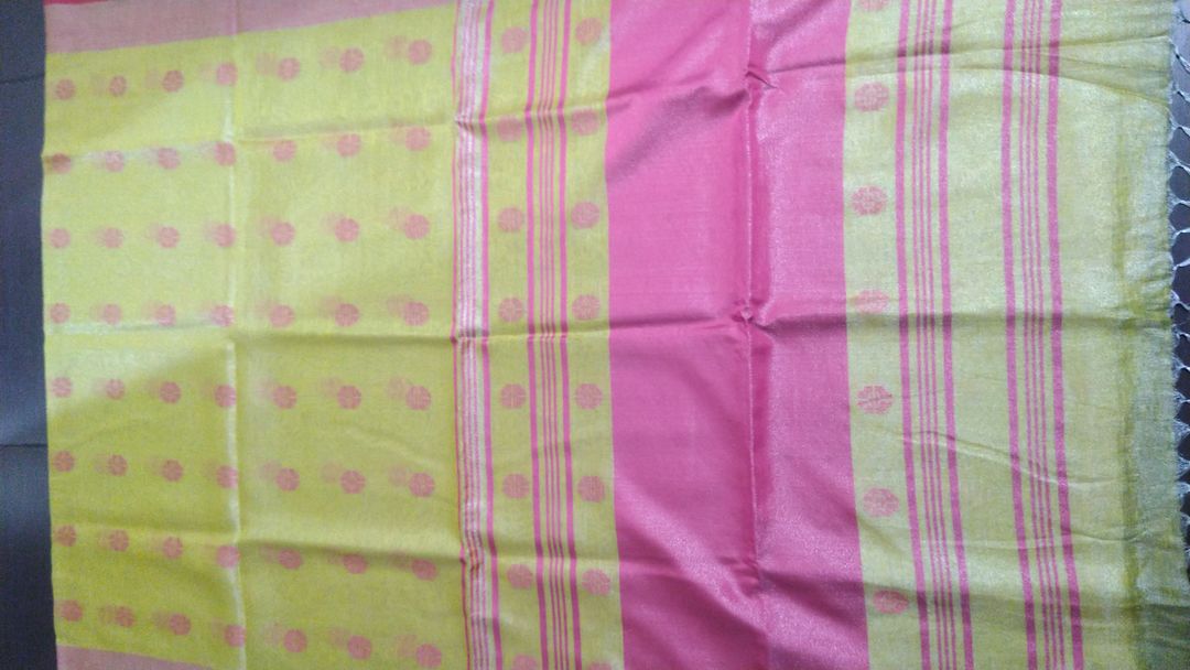 Tissue linen saree with boota uploaded by Aastha Handloom on 3/11/2022
