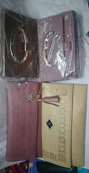 Designers pouch 
Only online payment whattup me  uploaded by Data entry job and wholesale  busin on 10/13/2020