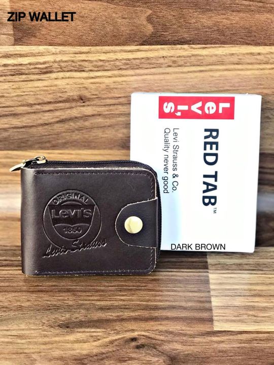 Atmt
*
CHAIN ZIP WALLET
100% leather

Multispace button lock
With brand box uploaded by XENITH D UTH WORLD on 3/12/2022