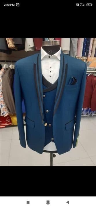 Designer suit uploaded by Suit Expert on 3/13/2022