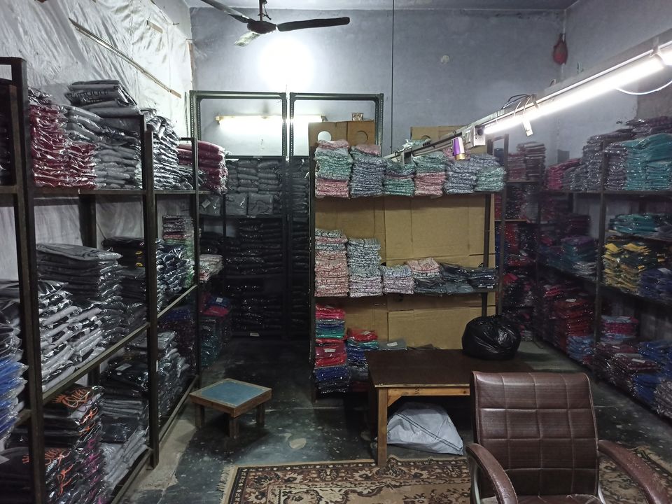Warehouse Store Images of Kesria knit kraft