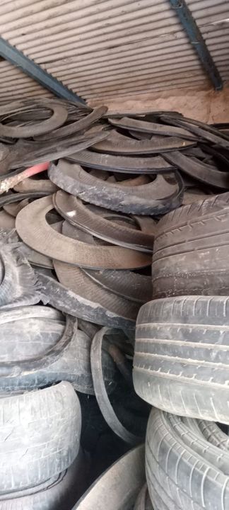 Post image I want 30 Tonn of Scrap tyres of truck.
