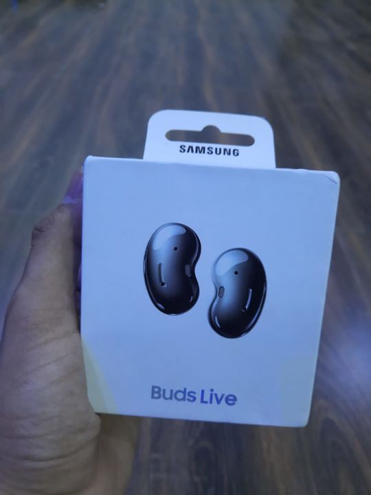 Samsung buds live uploaded by business on 3/14/2022