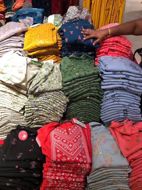 Post image *Oly BULK BULK BULK* 
Avaasa kurti 2021 live showroom collection with 499 tagMoq 100Price ₹300 per pieceSize assortedDispatch time hereafter same day dispatch possiblePing me