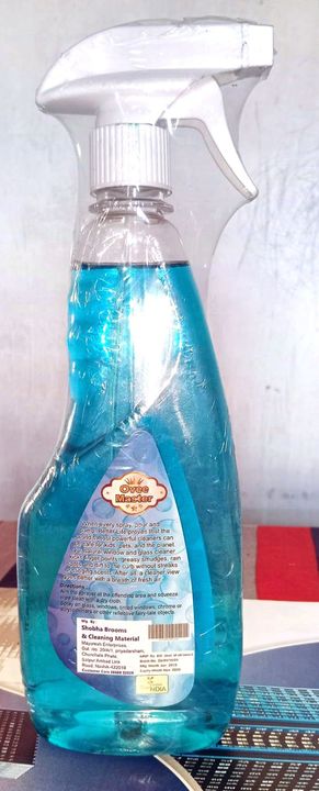 Post image Ovee master glass cleaner available in 500 ml ,1000 ml and 5 litter and above .clean all type of surface.