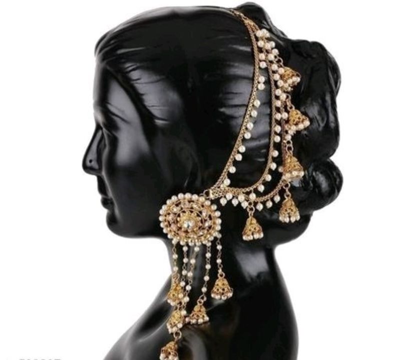 Beautiful Earrings uploaded by Smita's Closet on 3/15/2022