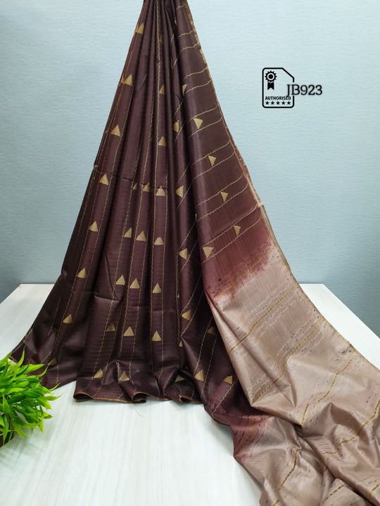 Viscose silk sari uploaded by Mansha handloom on 3/16/2022
