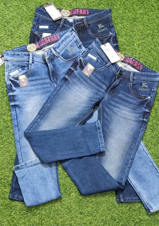 Post image Mujhe  I want jeans gents 300 pc rate 320 ki 300 pieces chahiye.