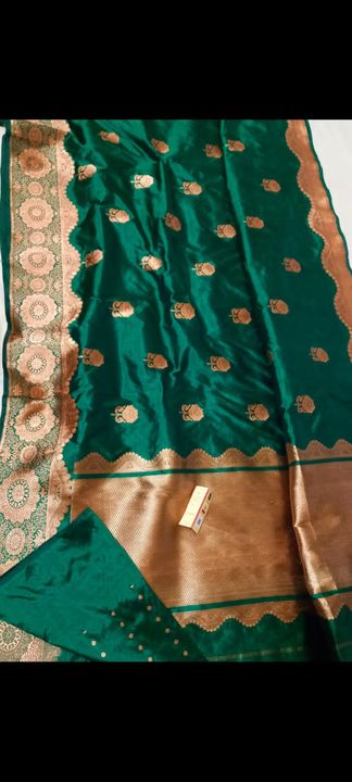Peur silk Banarasi saree uploaded by business on 3/19/2022