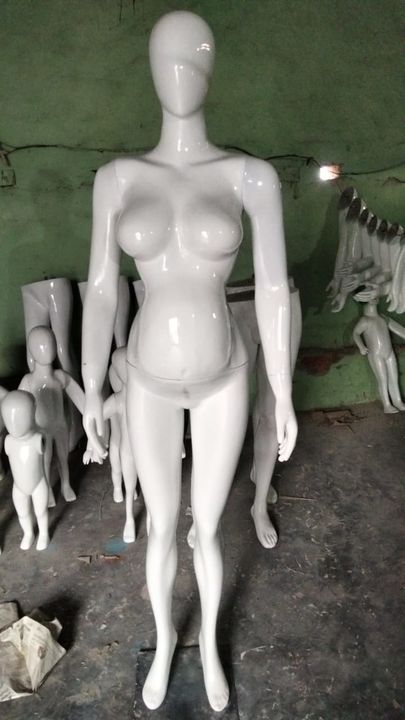 Post image Pregnancy mannequin available 9310356386 my whatsapp no