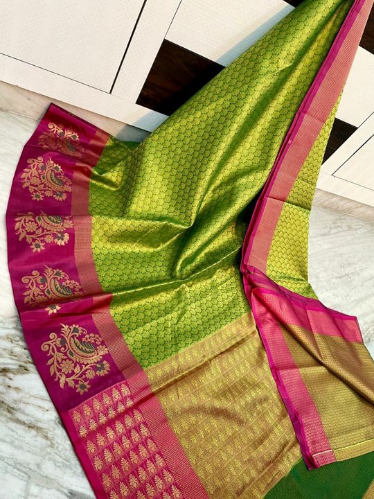 Kora Muslin sarees uploaded by business on 3/22/2022