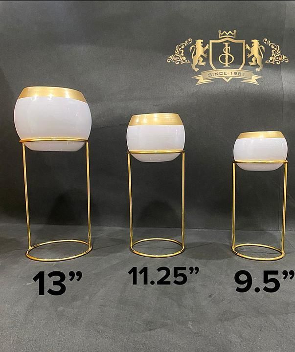 Beautiful planters set of 3
Metallic
Price 1240 + shipping uploaded by business on 10/15/2020