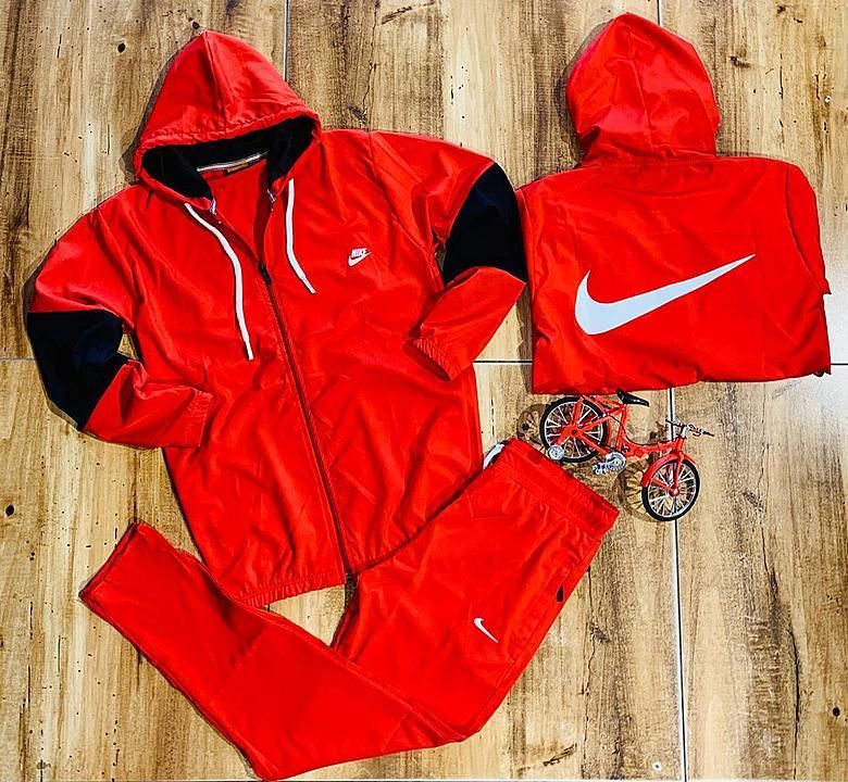 Post image All size available ..800+ship 

Tracksuit .. brand nike ..😍