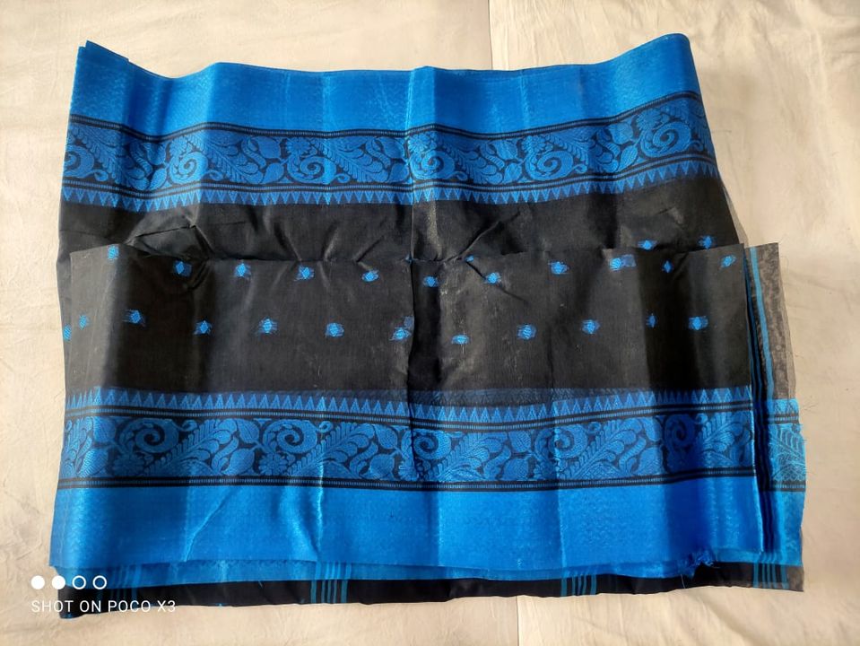 Product uploaded by Mandal Saree Kuthir on 3/23/2022
