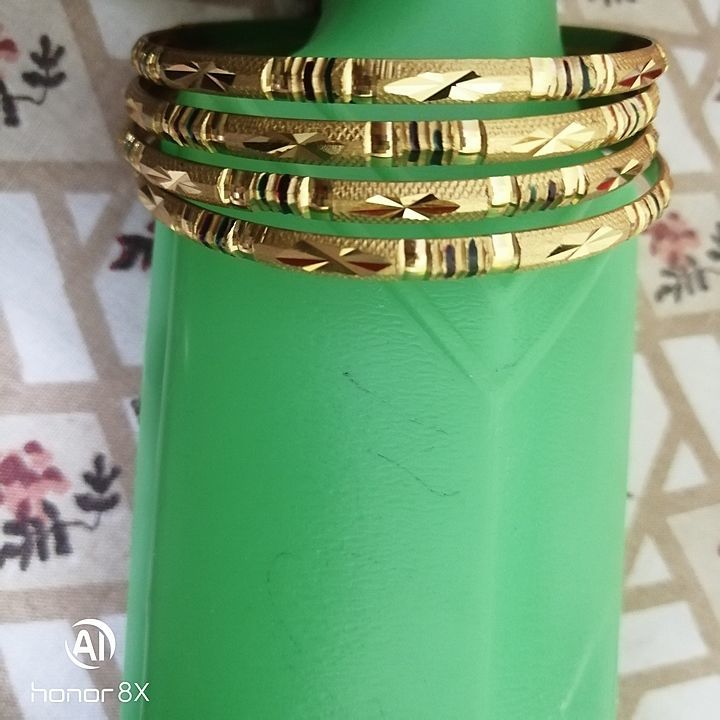Bangles for daily wear 6 months guarantee  uploaded by Sandhya on 10/15/2020