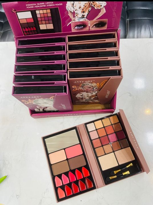 Angle rose eyeshadow palette  uploaded by business on 3/24/2022