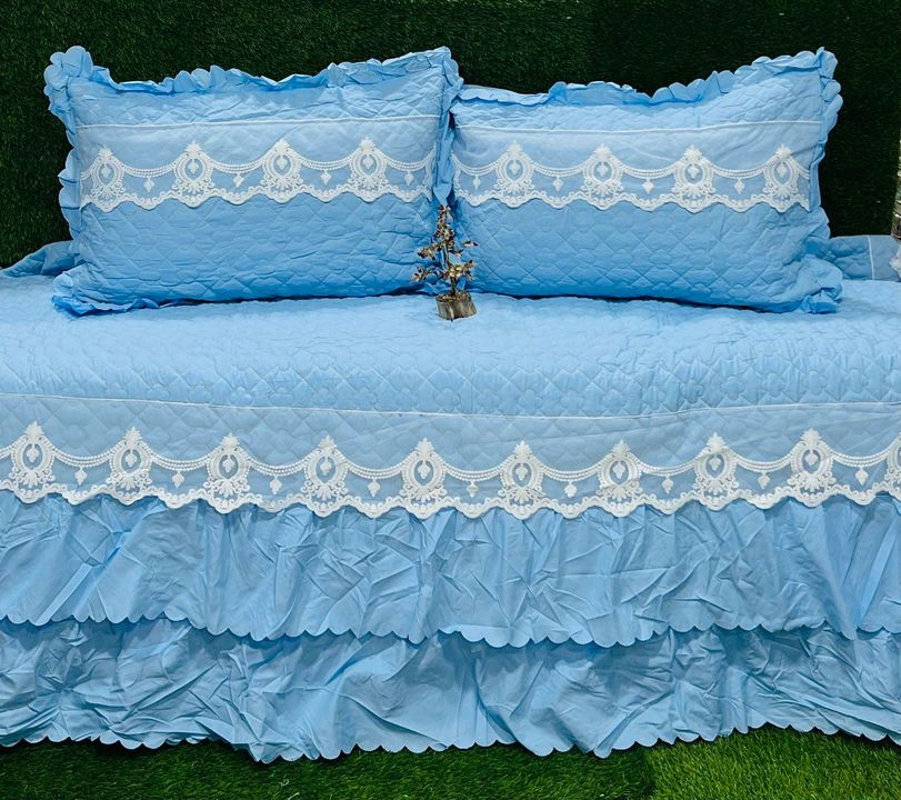 Bedcover uploaded by SIMMI INTERNATIONAL on 3/24/2022