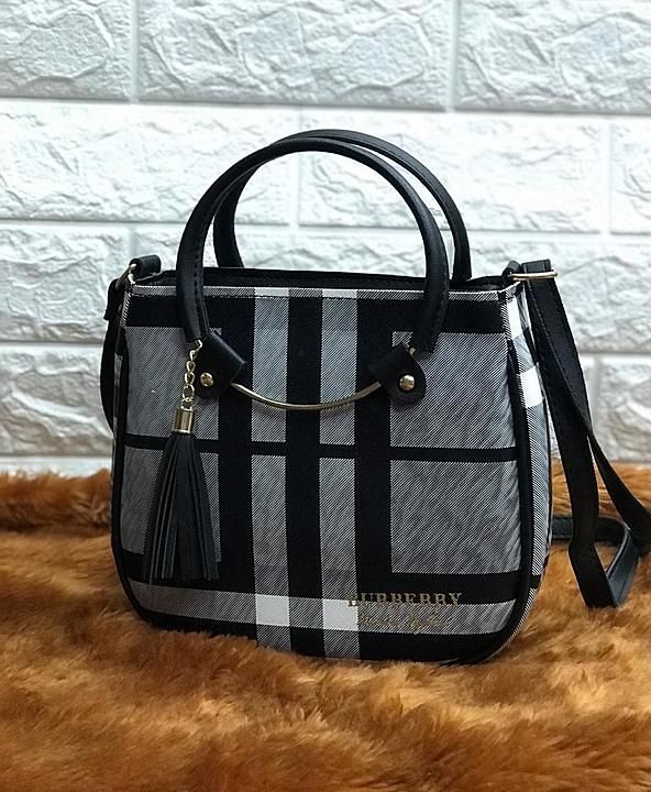 Burberry Hand+Sling
 uploaded by business on 10/15/2020