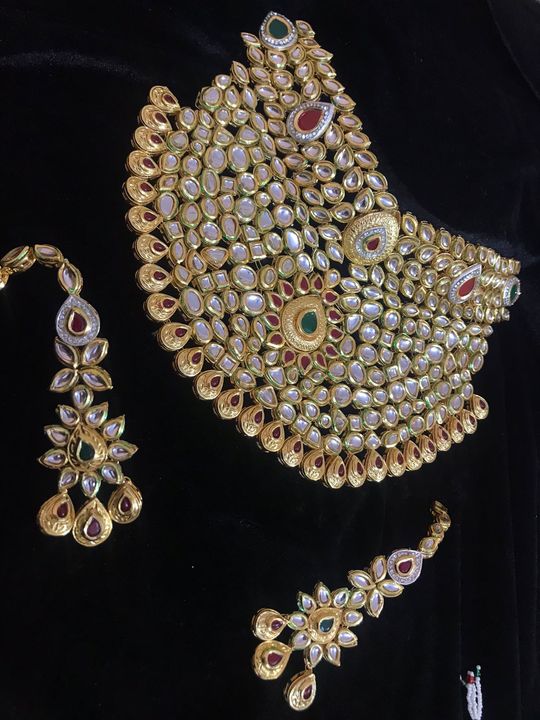 Kundan bridal jewellery uploaded by business on 3/27/2022