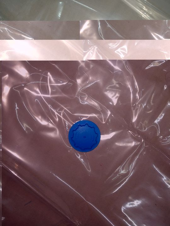 Post image I want 100 pieces of 100×80 vacuum packing bags with blue cap minimum 80 micron quality calls me on 7973100028.