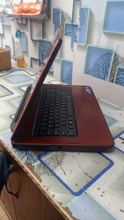 Post image Dell Inspiron laptop. , Core i3 , 4gb ram , 500gb hdd only - 16500