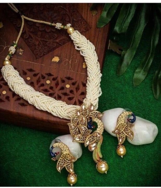 Jewellery uploaded by Khushi fashion collection on 3/29/2022