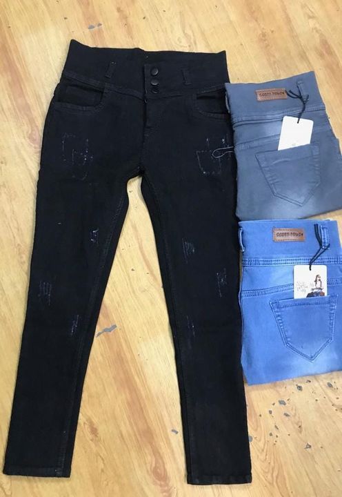 Ladies jeans  uploaded by business on 3/31/2022
