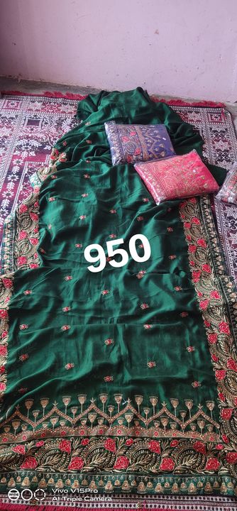 Post image I want 950 pieces of saree.
