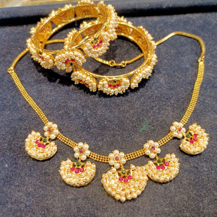 Post image 🎀Pokhe 
🎀1gram gold plated pokhe 
For more details 📱Contact - 9518321870