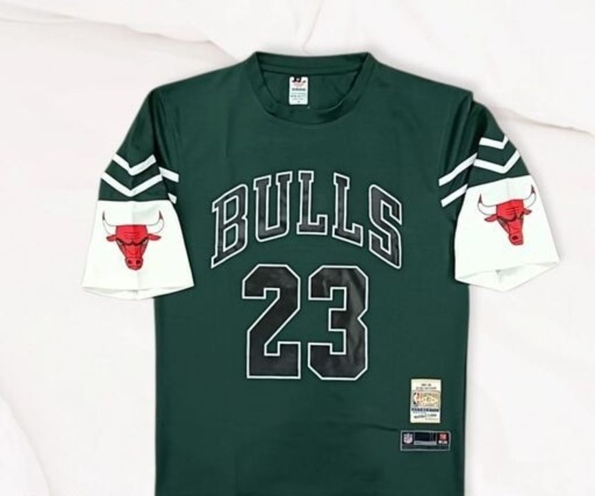 Bulls drop shoulders jersey  uploaded by Garments and shoes on 4/1/2022