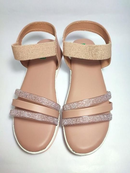 Girls trending fashionable sandal uploaded by business on 4/1/2022