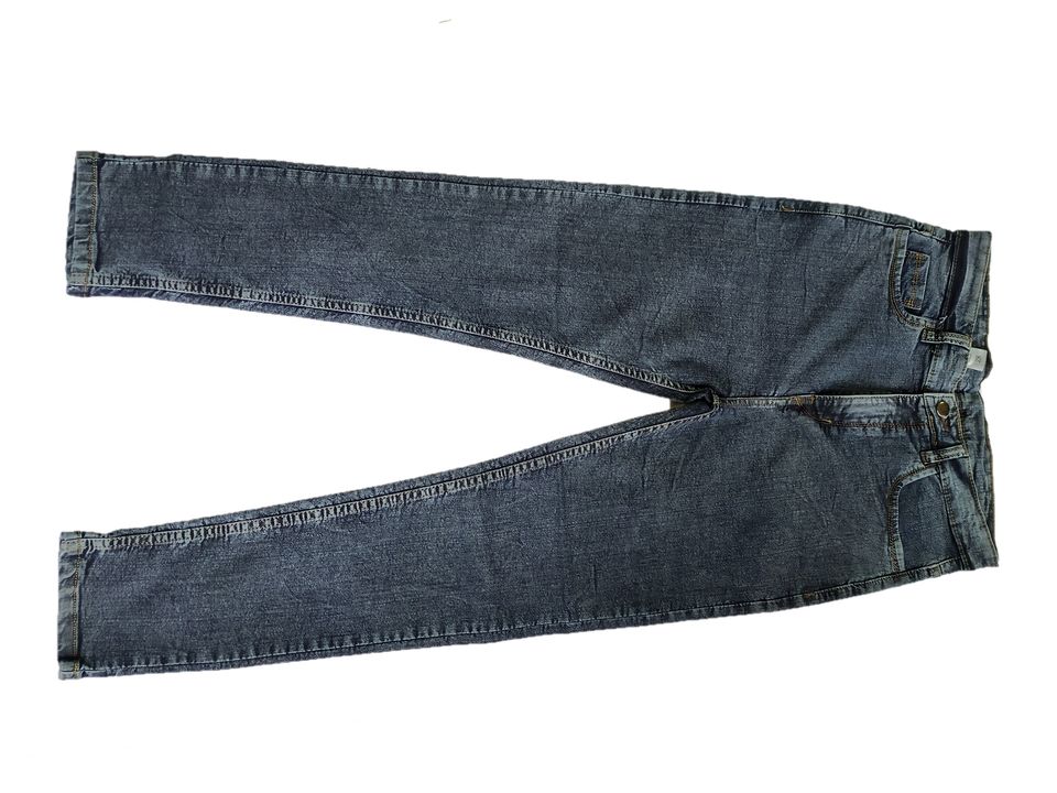 Blue Jeans Slim fit uploaded by Mumbai Fashion on 4/2/2022