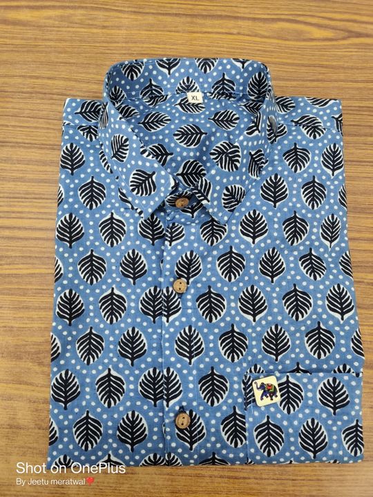 Product image of Half sleeve Shirt, price: Rs. 500, ID: half-sleeve-shirt-e7687a5b