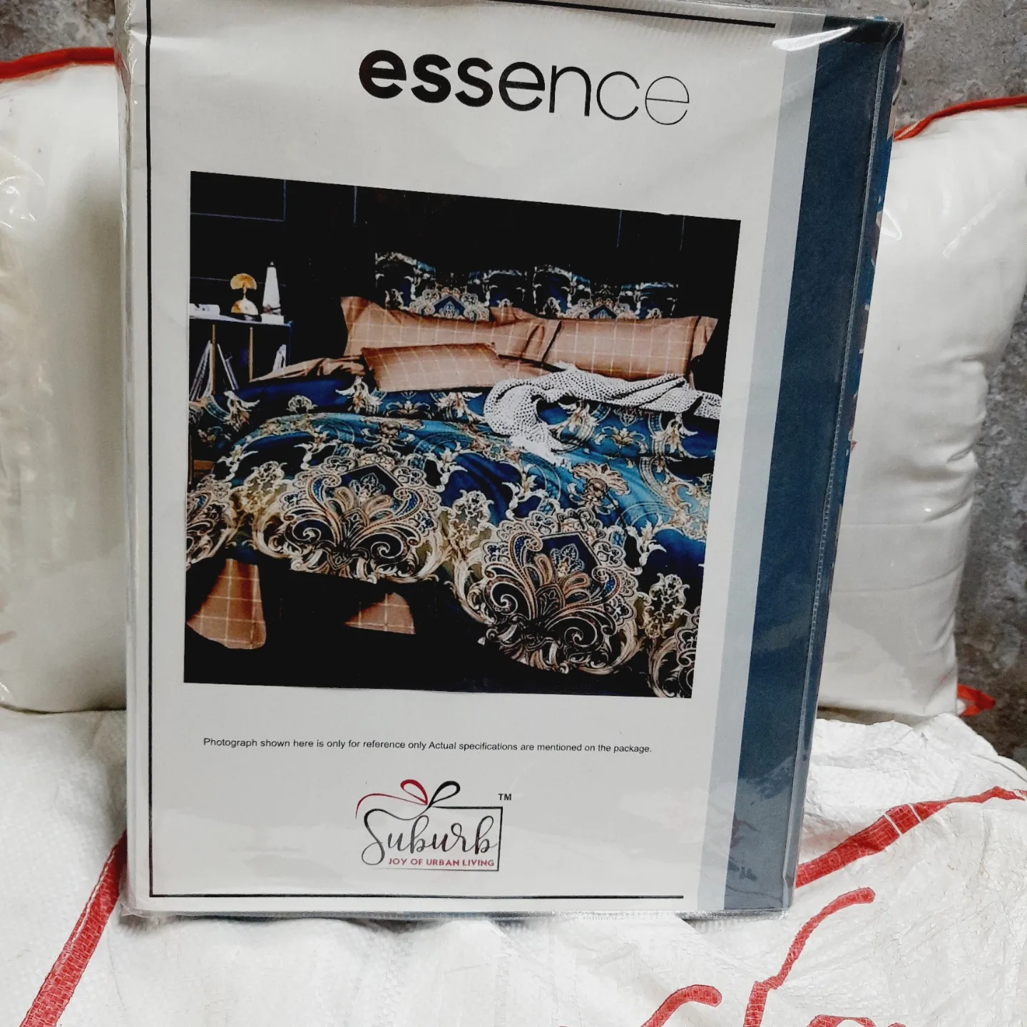 Essence Double bedsheet with pillow cover cotton uploaded by Rajesh handloom outlet on 4/3/2022