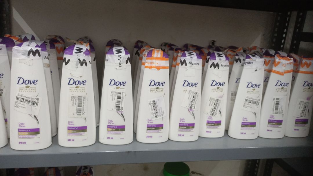 Dove shampoo uploaded by Aggarwal online opintt on 4/3/2022