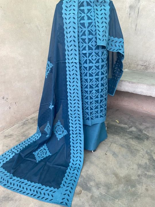 Post image *Pure Cotton Handwork Appliqué Three Pieces Suit Sets**With Organdy Dupatta and Cotton Bottom *Top Length 2.50MTR Bottom Length 2.50MTRDupatta Length 2.5=MTR Dupatta Width 33Inches  What's app on 9649106677