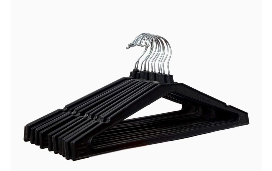 Ultra heavy broad black hanger 12 piece uploaded by business on 4/5/2022
