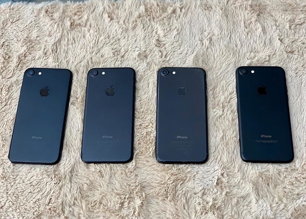 IPhone 7 128gb uploaded by business on 10/17/2020