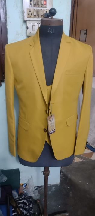 SUIT AND BLAZER uploaded by Fashion era on 4/6/2022
