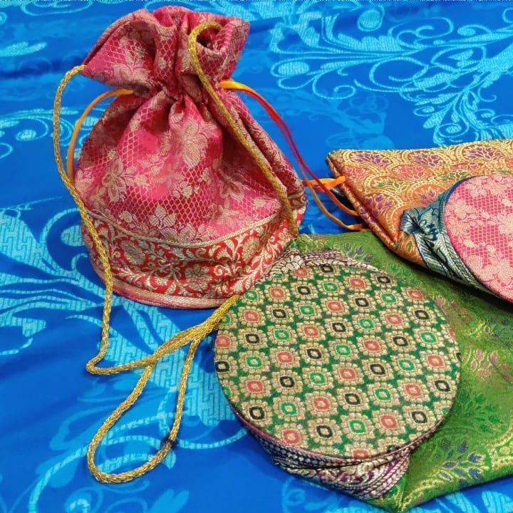 Brocade potli with sling uploaded by R D Handicrafts on 4/6/2022