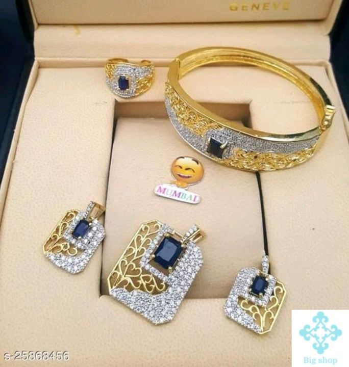 Attractive jewellery set for girls and women uploaded by Big shop on 4/7/2022