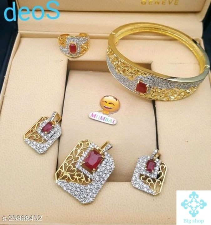 Attractive jewellery set for girls and women uploaded by Big shop on 4/7/2022