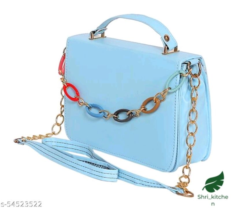 Women's handbags uploaded by business on 4/8/2022