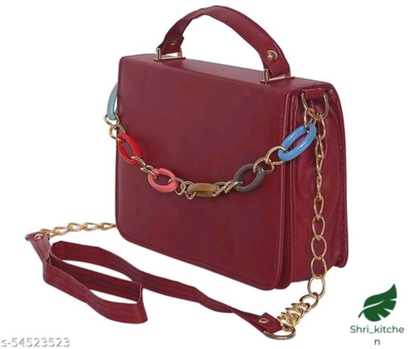 Women's handbags uploaded by business on 4/8/2022