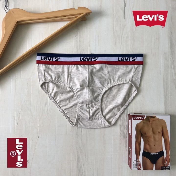 Post image Brand- Levi's 
MEANS LYCRA BREIF 
3pcs Packing 
Fabric- 95% Cotton 5% Lycra 
Gsm- 180
Colors- 9 as per image 
Size- M, L, XL
Ratio- *222*
Moq- 52 pcs 
Mrp- 795
Prise- 111
3 pcs small box and cartoon packed 
Original elastic and accessories used.